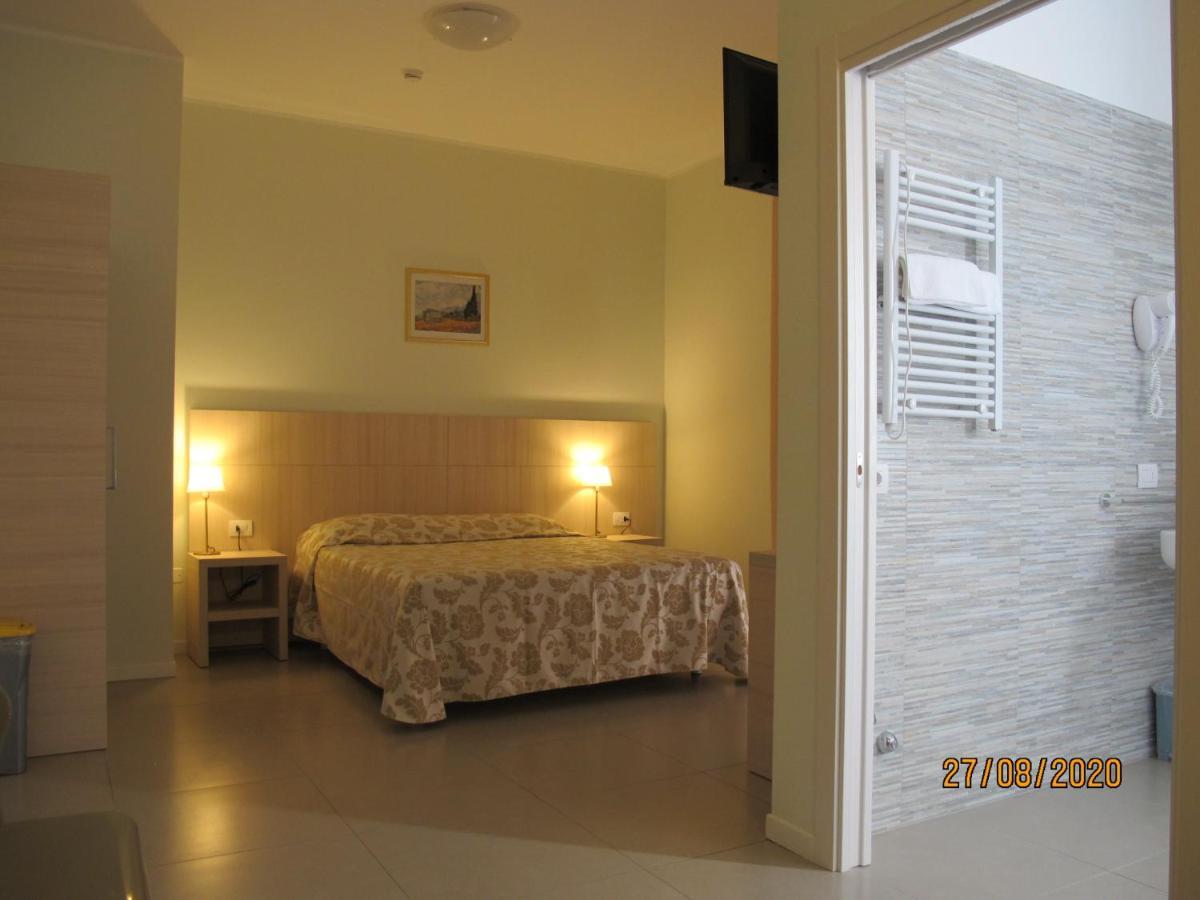 Santa Barbara Hotel & Apartments Bellaria-Igea Marina Dış mekan fotoğraf