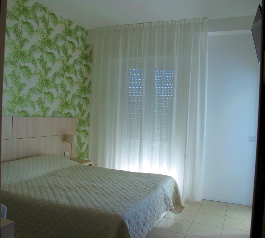 Santa Barbara Hotel & Apartments Bellaria-Igea Marina Dış mekan fotoğraf