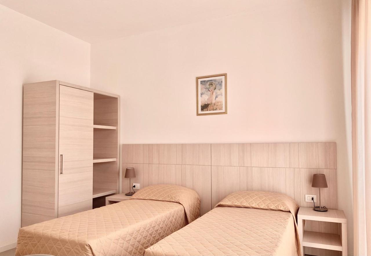 Santa Barbara Hotel & Apartments Bellaria-Igea Marina Dış mekan fotoğraf