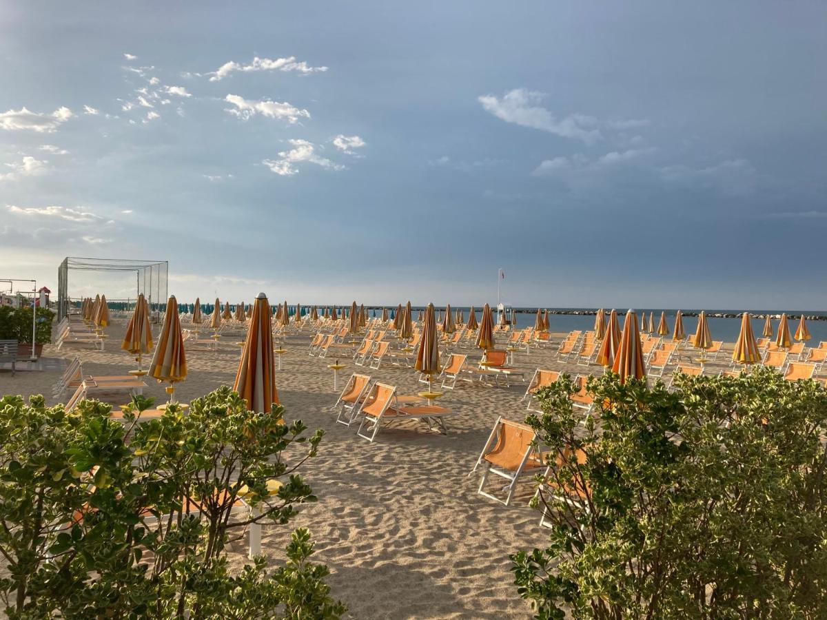 Santa Barbara Hotel & Apartments Bellaria-Igea Marina Dış mekan fotoğraf